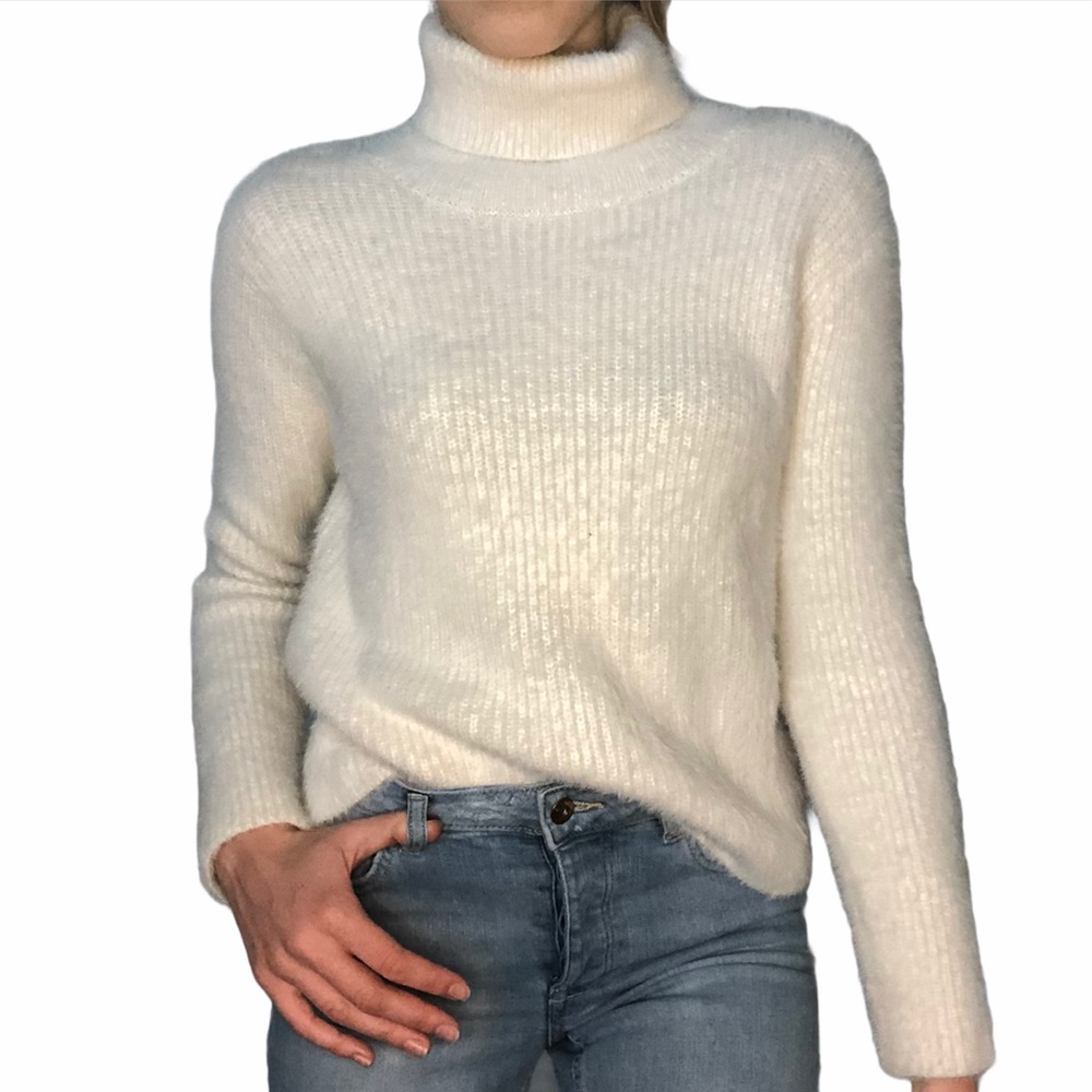 Forever 21 White Fuzzy Turtleneck Sweater